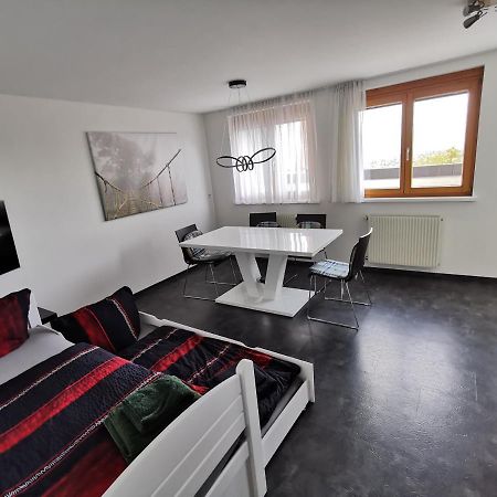 B3C Dornbirn Hills Apartment Luaran gambar